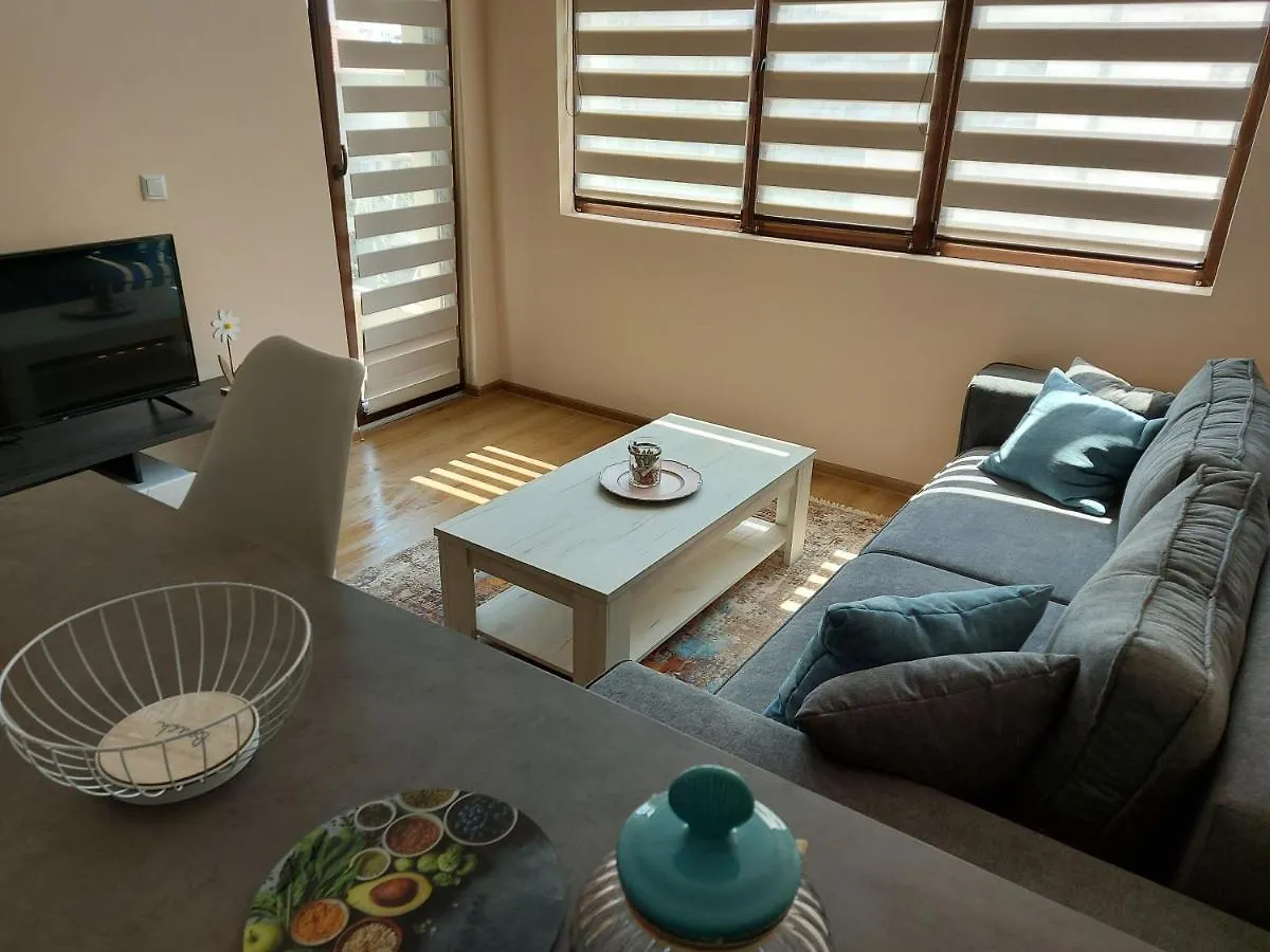 До Морето Burgas Apartment